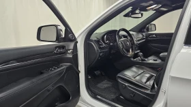 Jeep Grand cherokee 3.6 OVERLAND autogeorge.com - 20200 € / 39507.77 лв. - 74619966 9