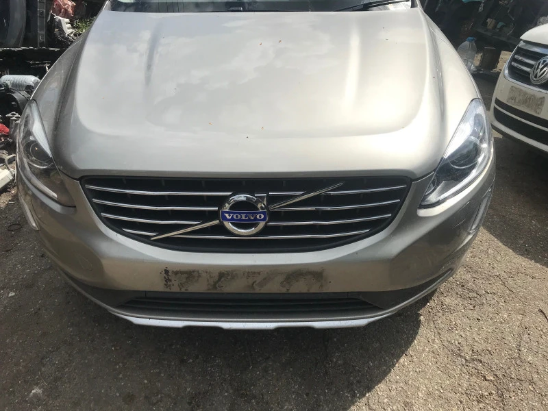 Volvo XC60 D4 2.0D 180ks, снимка 7 - Автомобили и джипове - 47491955