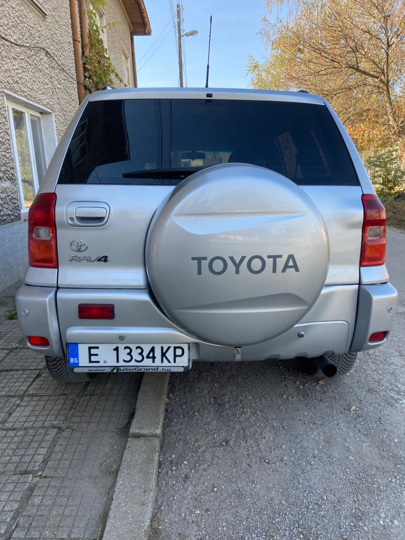 Toyota Rav4, снимка 4 - Автомобили и джипове - 47848904