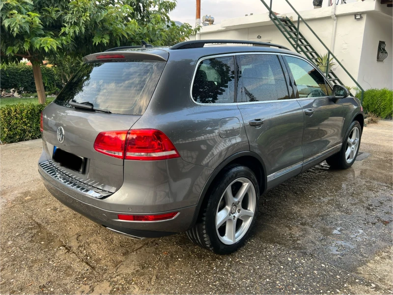 VW Touareg 3.0 TDI/245 к.с./4-Motion, снимка 3 - Автомобили и джипове - 49423572