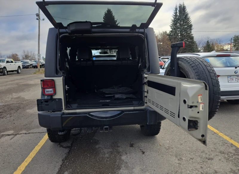 Jeep Wrangler UNLIMITED WILLYS WHEELER, снимка 11 - Автомобили и джипове - 52640125