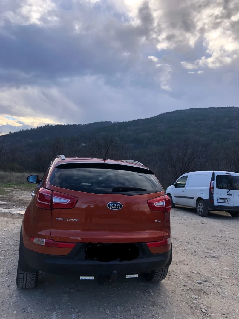 Kia Sportage 2, 0 4x4 186 к.с., снимка 5 - Автомобили и джипове - 53020752