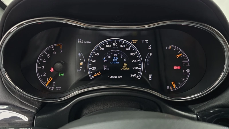 Jeep Grand cherokee 3.6 OVERLAND autogeorge.com, снимка 7 - Автомобили и джипове - 53084178