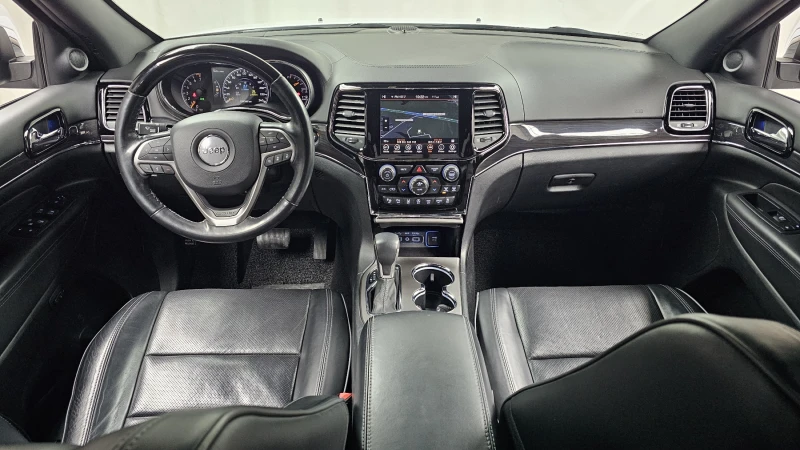 Jeep Grand cherokee 3.6 OVERLAND autogeorge.com, снимка 6 - Автомобили и джипове - 53084178