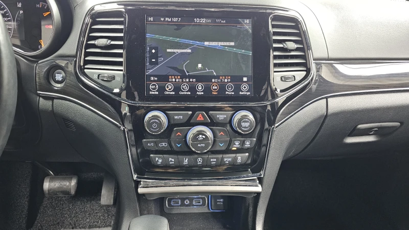 Jeep Grand cherokee 3.6 OVERLAND autogeorge.com, снимка 13 - Автомобили и джипове - 53084178