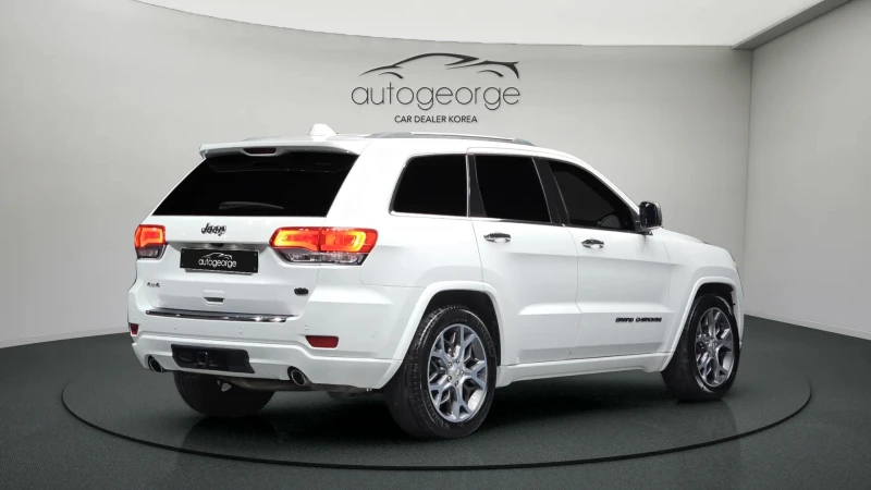 Jeep Grand cherokee 3.6 OVERLAND autogeorge.com, снимка 2 - Автомобили и джипове - 53084178