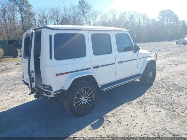 Mercedes-Benz G 550 4MATIC - изображение 4