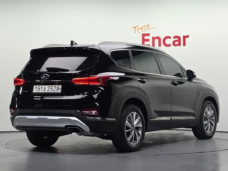 Hyundai Santa fe 2.0 2WD - САМО 30% АВАНС, снимка 2 - Автомобили и джипове - 56307614
