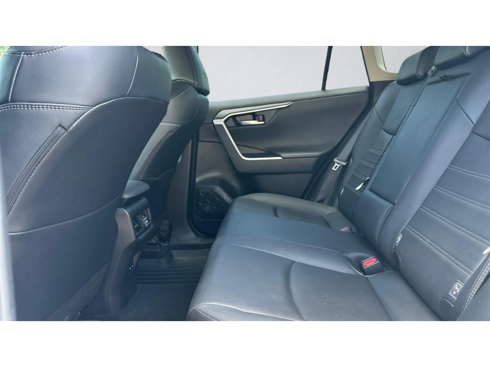 Toyota Rav4    1055 . | Mobile.bg   11