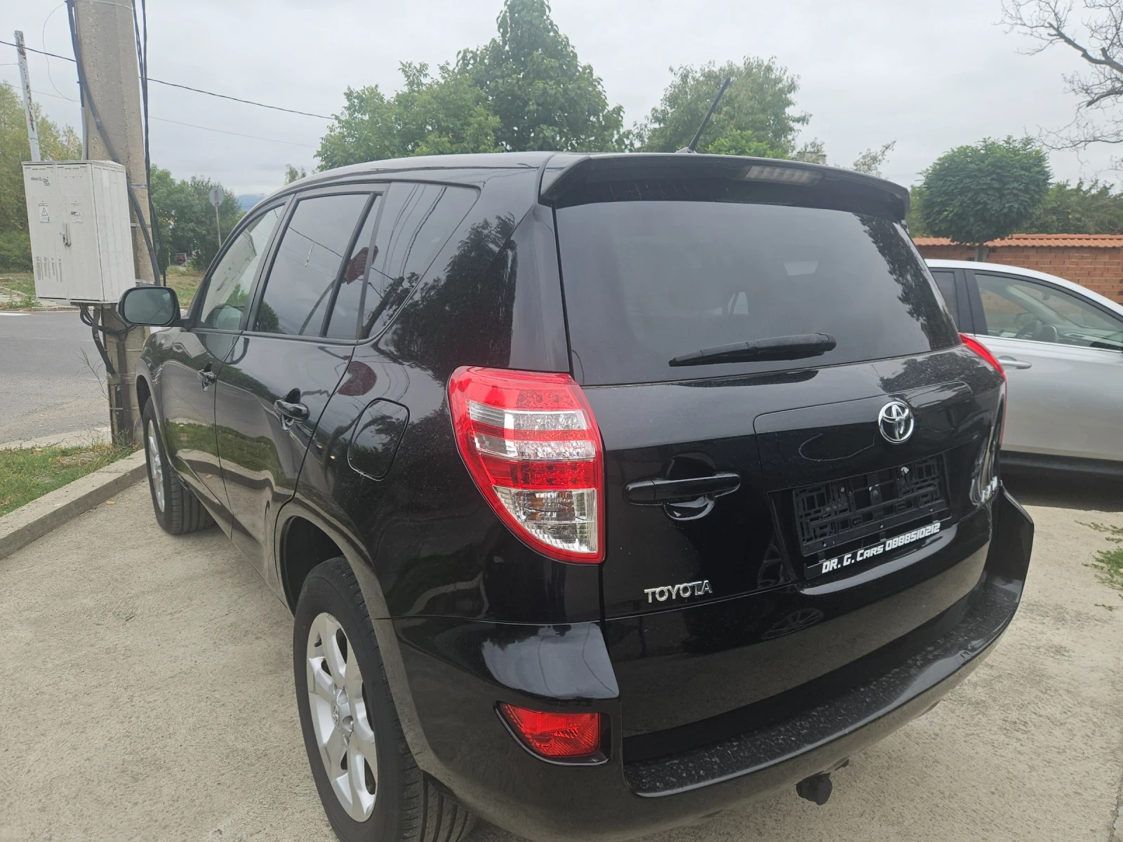 Toyota Rav4 2.0 dizel 150 k.c. 4x4 - изображение 5