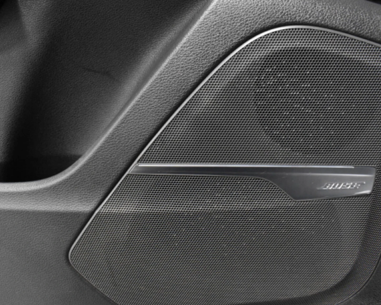Audi Q7 Technik* S-Line* BOSE* AВТОЛИЗИНГ - изображение 9
