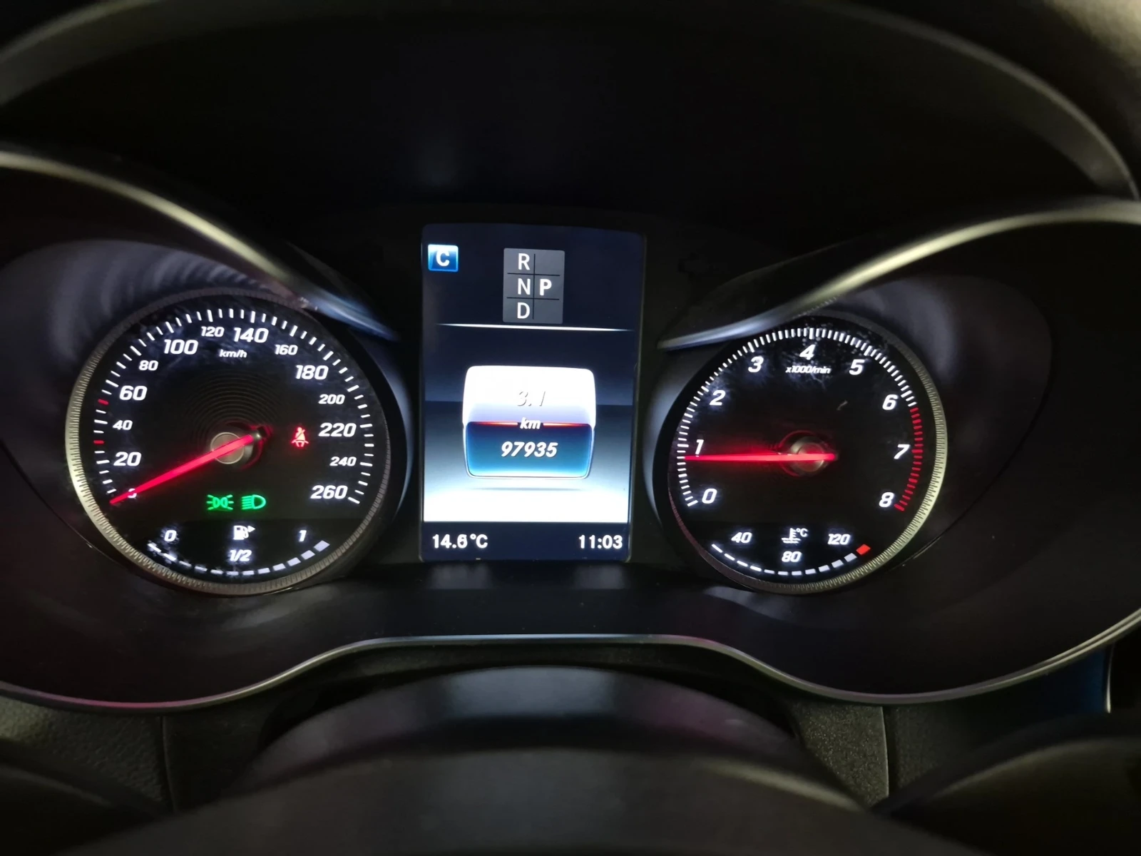 Mercedes-Benz GLC 300 AWD * CARFAX * БЕЗ ПЪРВОНАЧАЛНА ВНОСКА - изображение 9