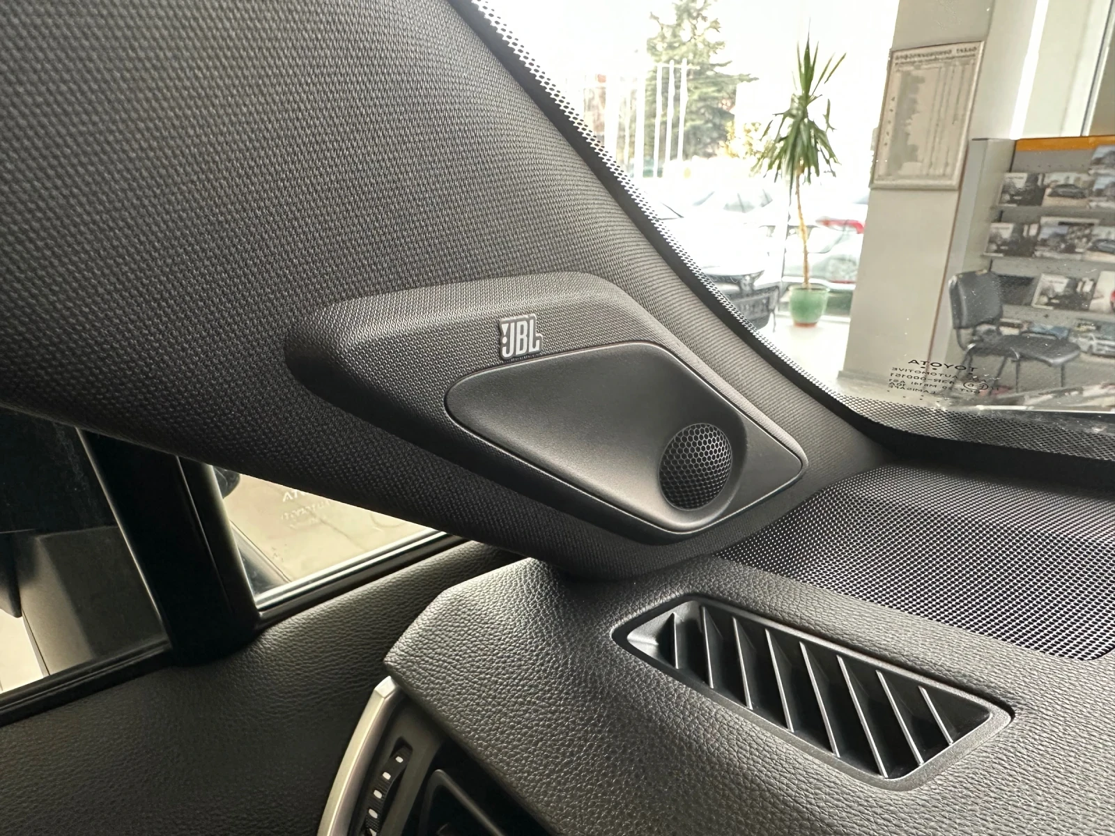 Toyota Rav4 Black Edition* 4x4 | Mobile.bg   16