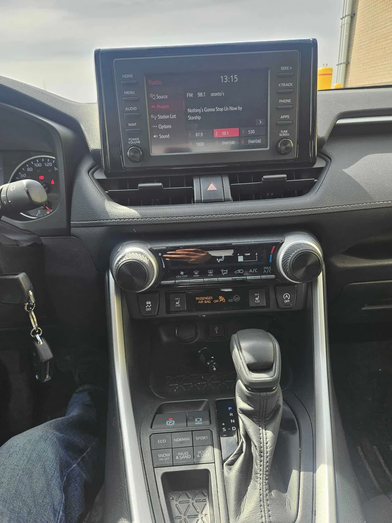 Toyota Rav4 * LE * CARFAX * ЦЕНА ДО БГ, снимка 14 - Автомобили и джипове - 53995588