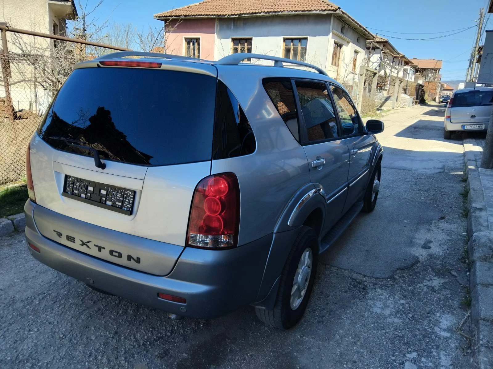 SsangYong Rexton 2.7, снимка 3 - Автомобили и джипове - 54247547