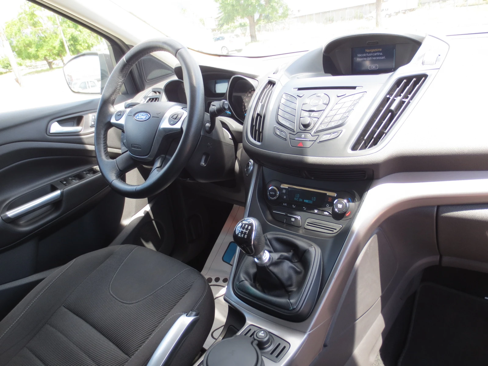 Ford Kuga 2.0 TDCI, снимка 16 - Автомобили и джипове - 54711284