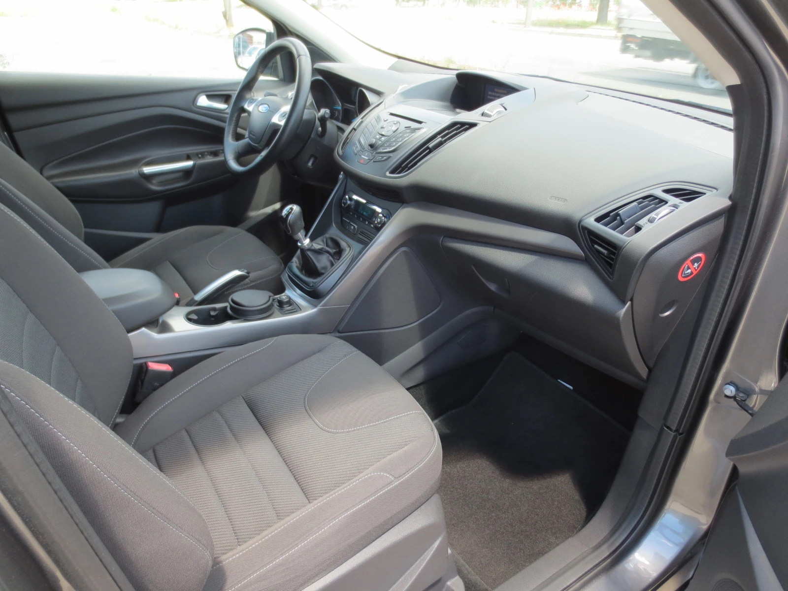 Ford Kuga 2.0 TDCI, снимка 14 - Автомобили и джипове - 54711284