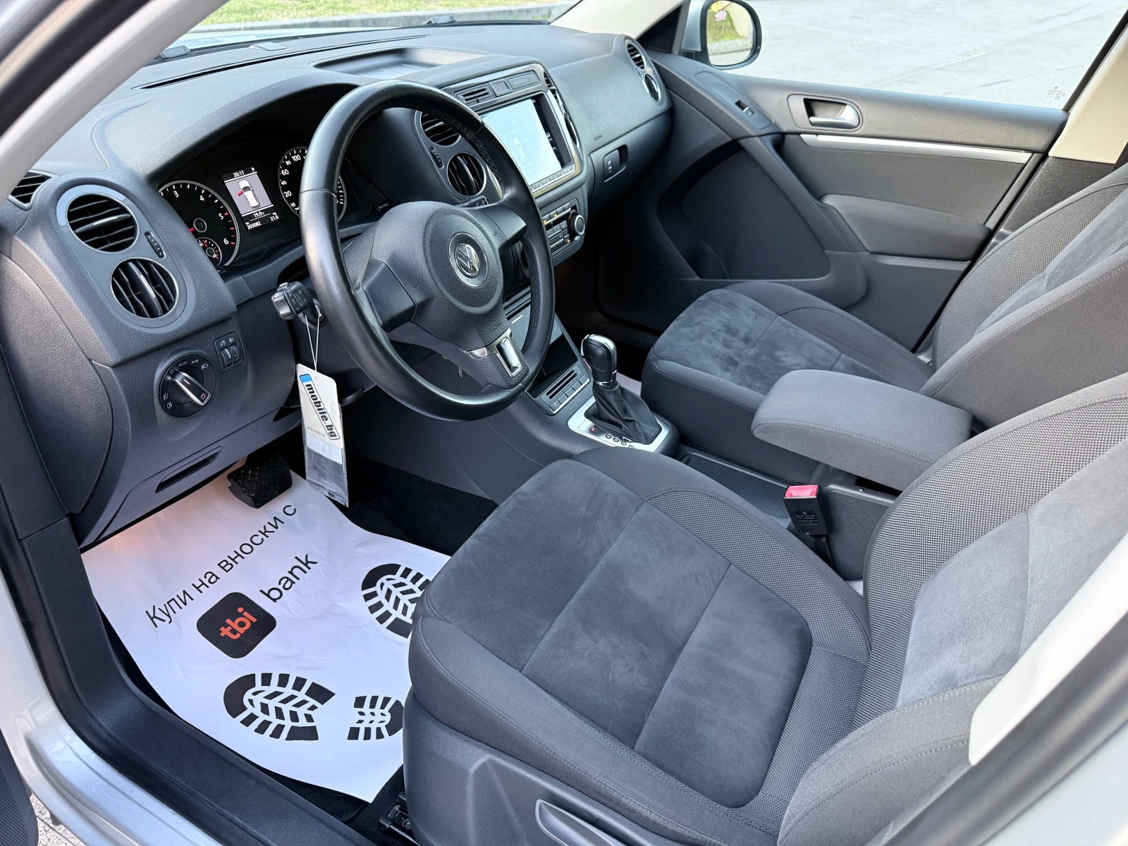 VW Tiguan 2.0TDI* 4Motion* DSG* Face* Sport&Style* Euro5B* , снимка 7 - Автомобили и джипове - 54720243