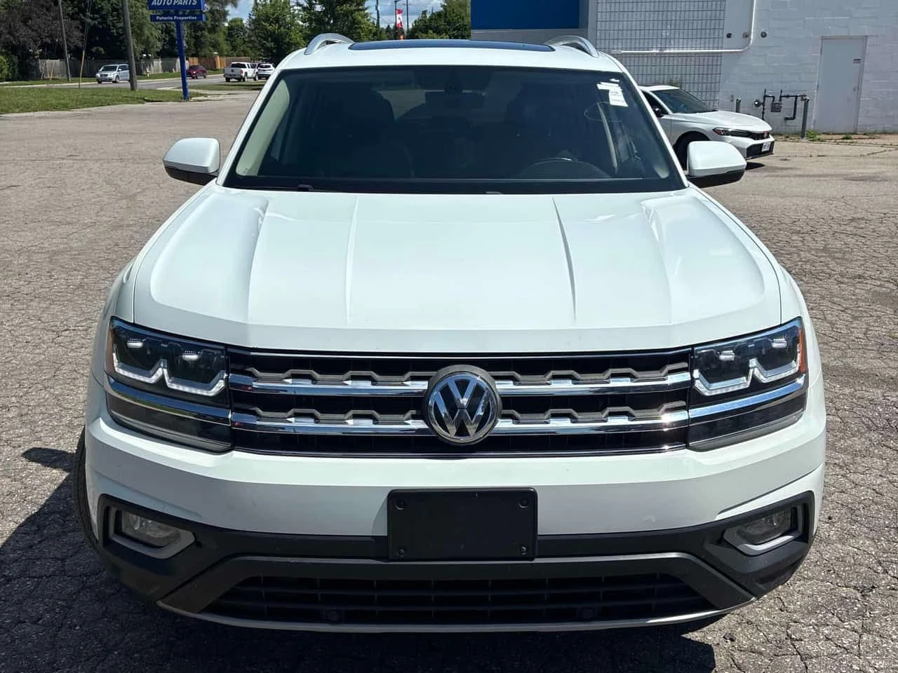 VW Atlas * Highline * ПОДГРЕВИ * ПАНО * KEYLESS, снимка 6 - Автомобили и джипове - 54995868