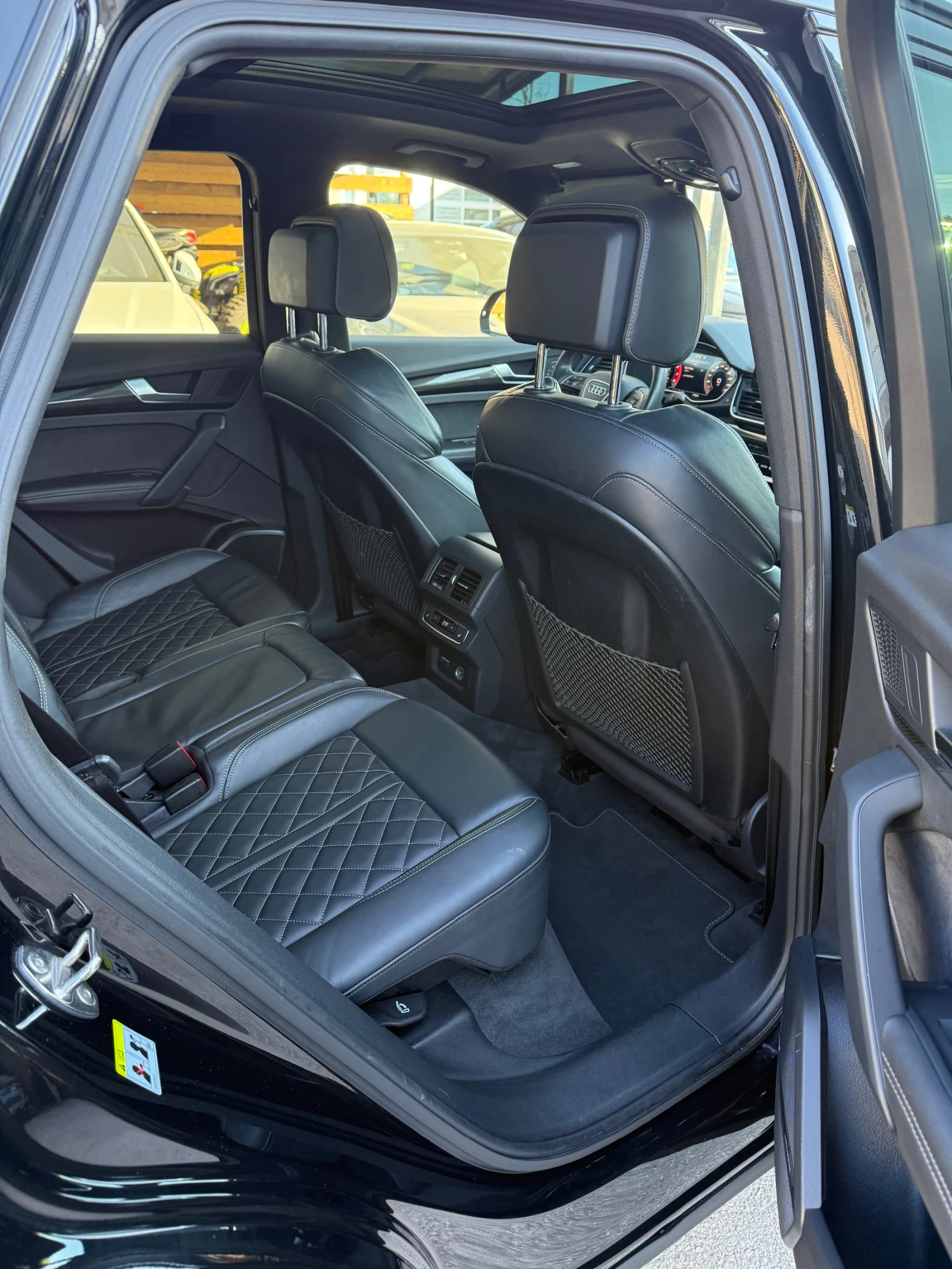 Audi SQ5 Technik BlackOptics Quattro, снимка 13 - Автомобили и джипове - 55479921