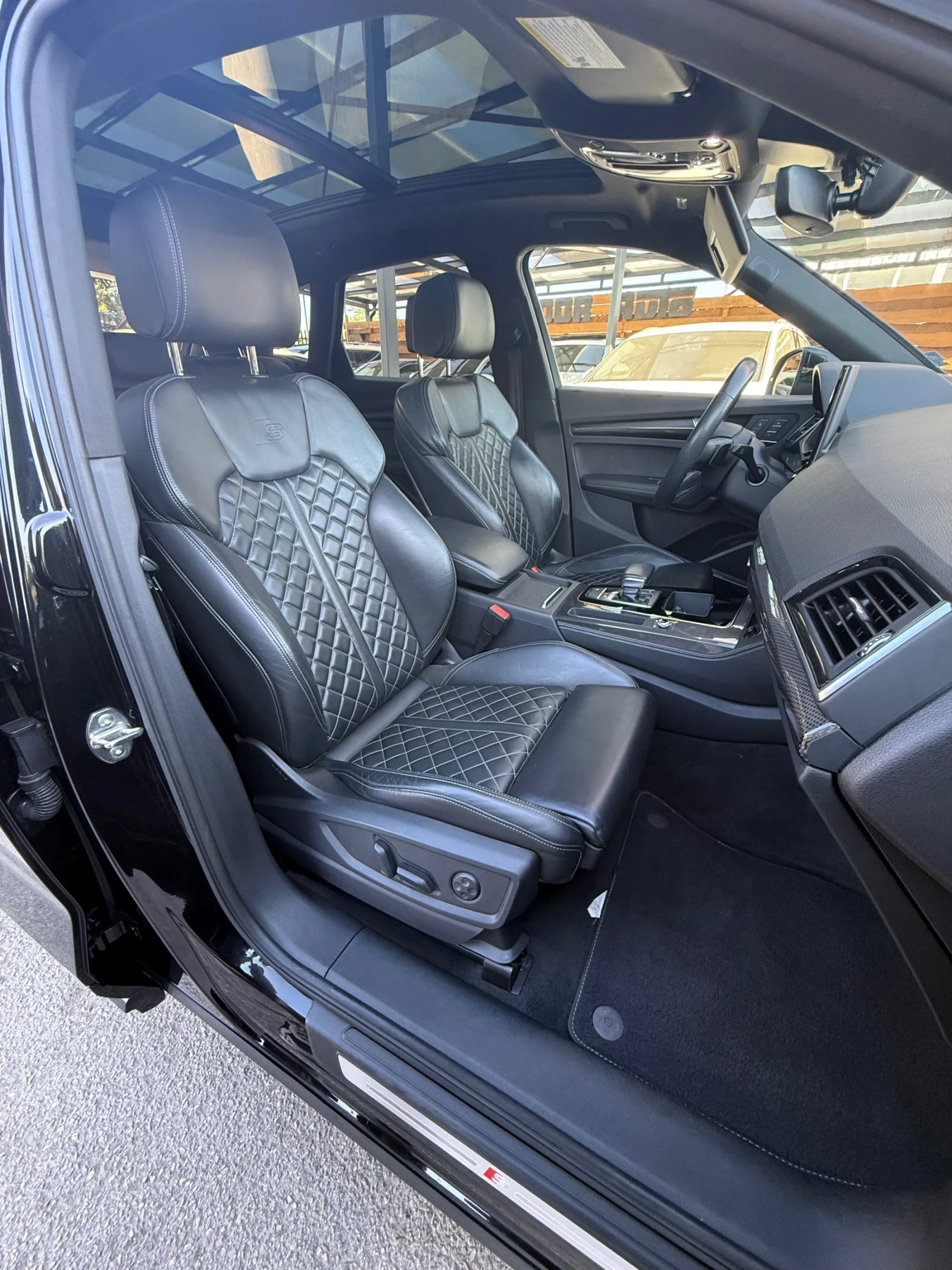 Audi SQ5 Technik BlackOptics Quattro, снимка 12 - Автомобили и джипове - 55479921