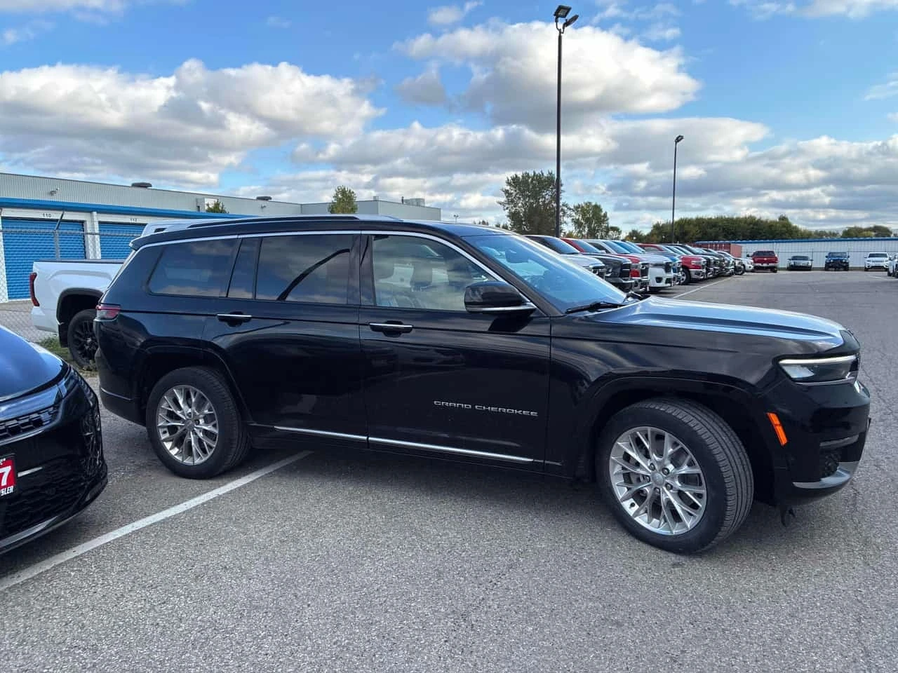 Jeep Grand cherokee L Summit | CARFAX | ��� ��������� | Mobile.bg � ����������� 4