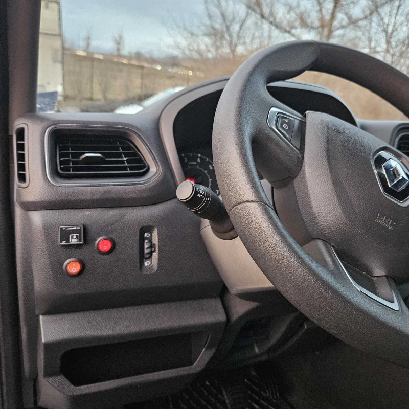 Renault Master 2.3 ПАДАЩ БОРД + ВЪЗДУШНИ ВЪЗГЛАВНИЦИ, снимка 11 - Бусове и автобуси - 49168567