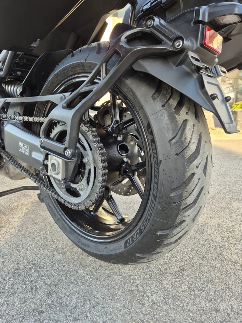 Yamaha Mt-09 NIKEN GT 38000км!!! ШВЕЙЦАРИЯ, ТОП!!!, снимка 7 - Мотоциклети и мототехника - 52226718