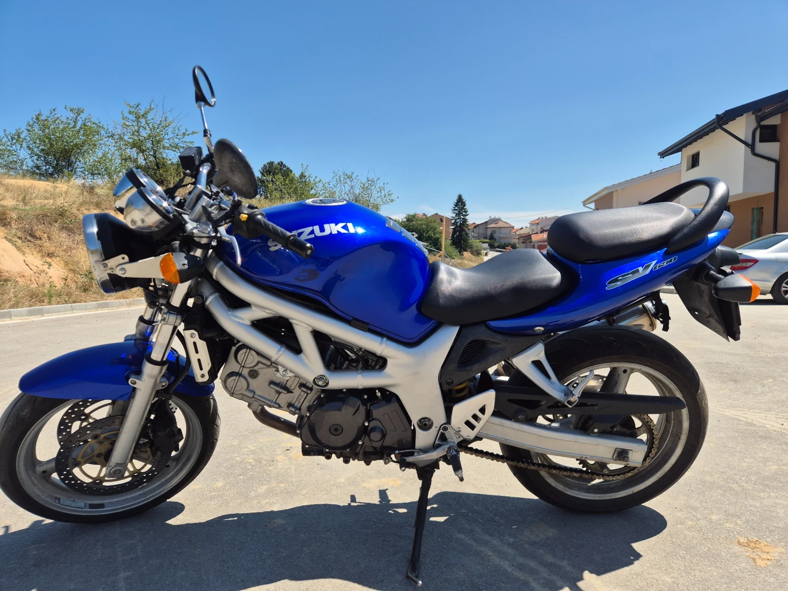 Suzuki SV