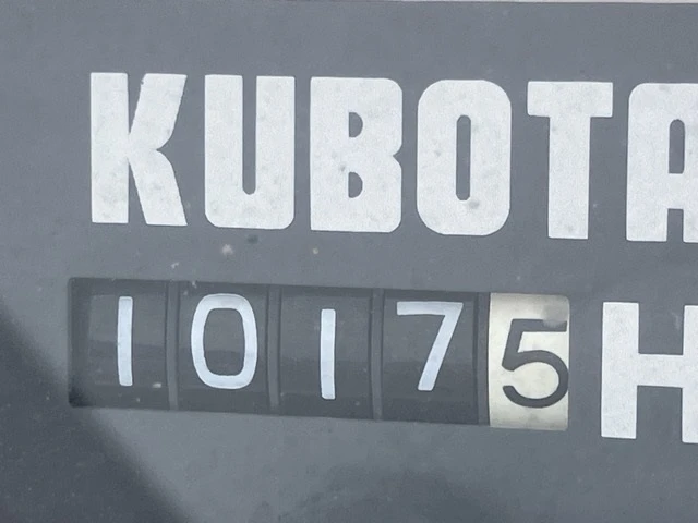 Трактор Kubota ВНОС 31.05.2026, снимка 8 - Селскостопанска техника - 54624353