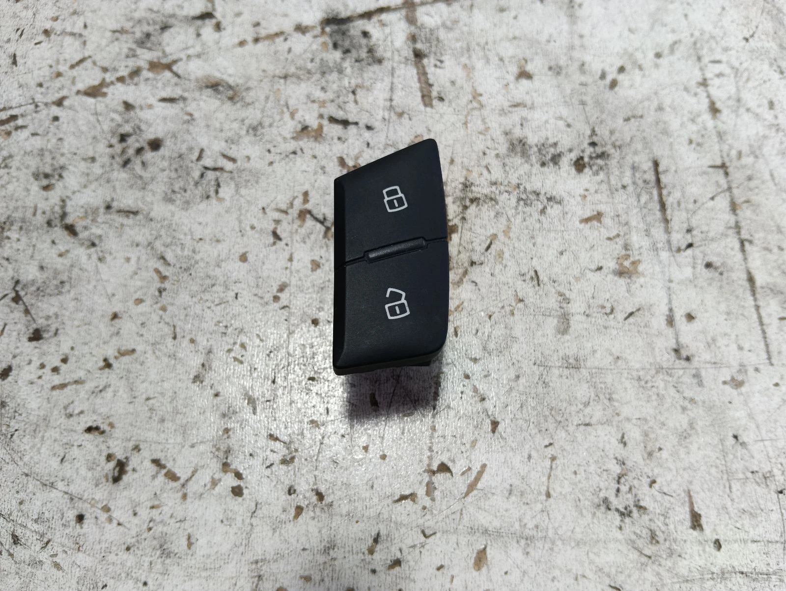 копче централно заключване 4G1962107 Ауди А6 2.0 TDI