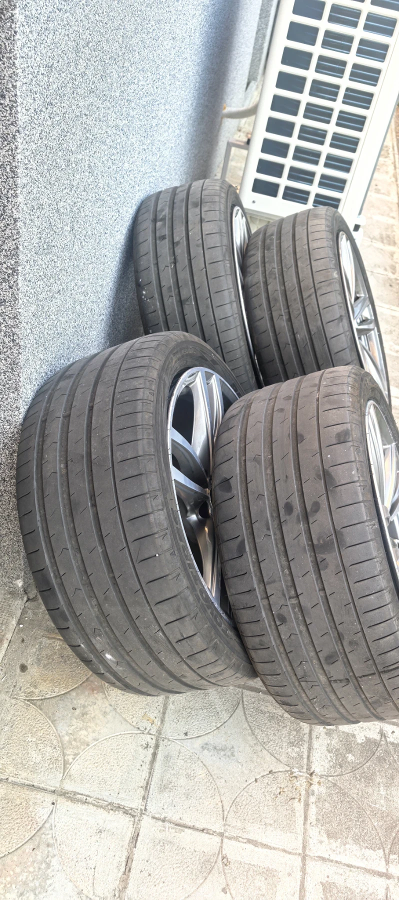 Гуми с джанти Toyo 245/45R19, снимка 9 - Гуми и джанти - 55246915