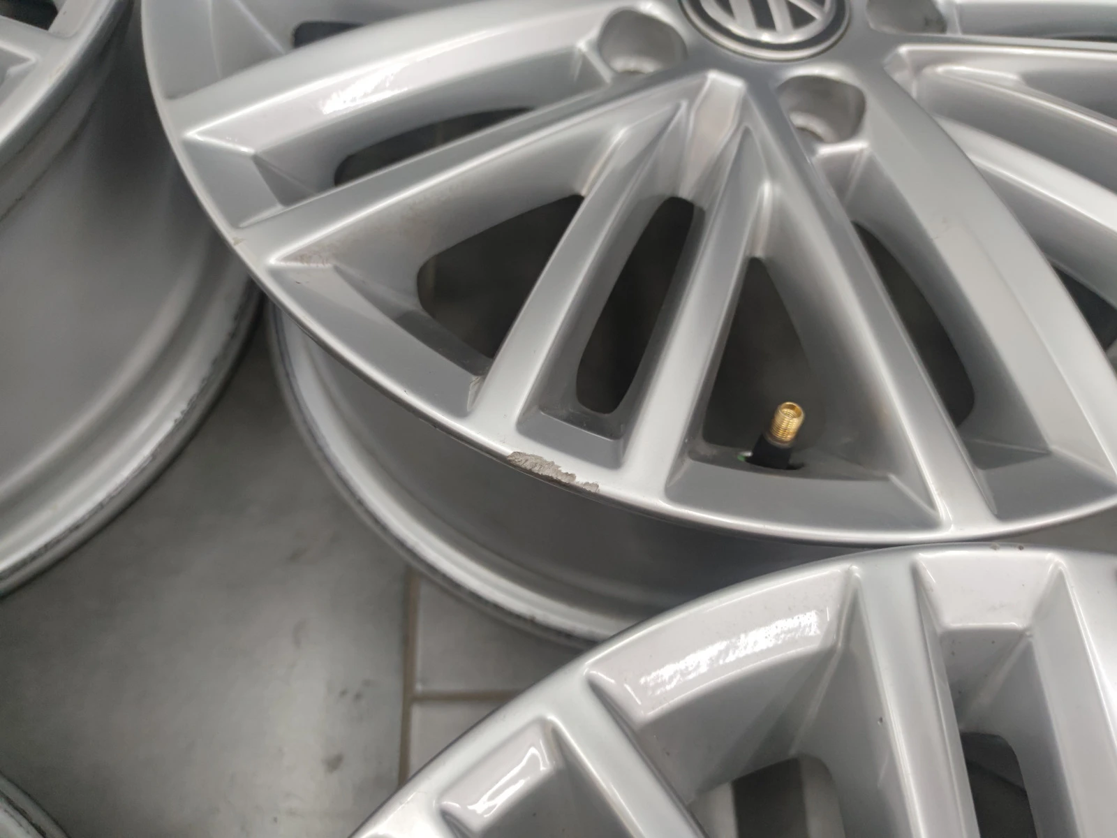   VW Golf | Mobile.bg   10