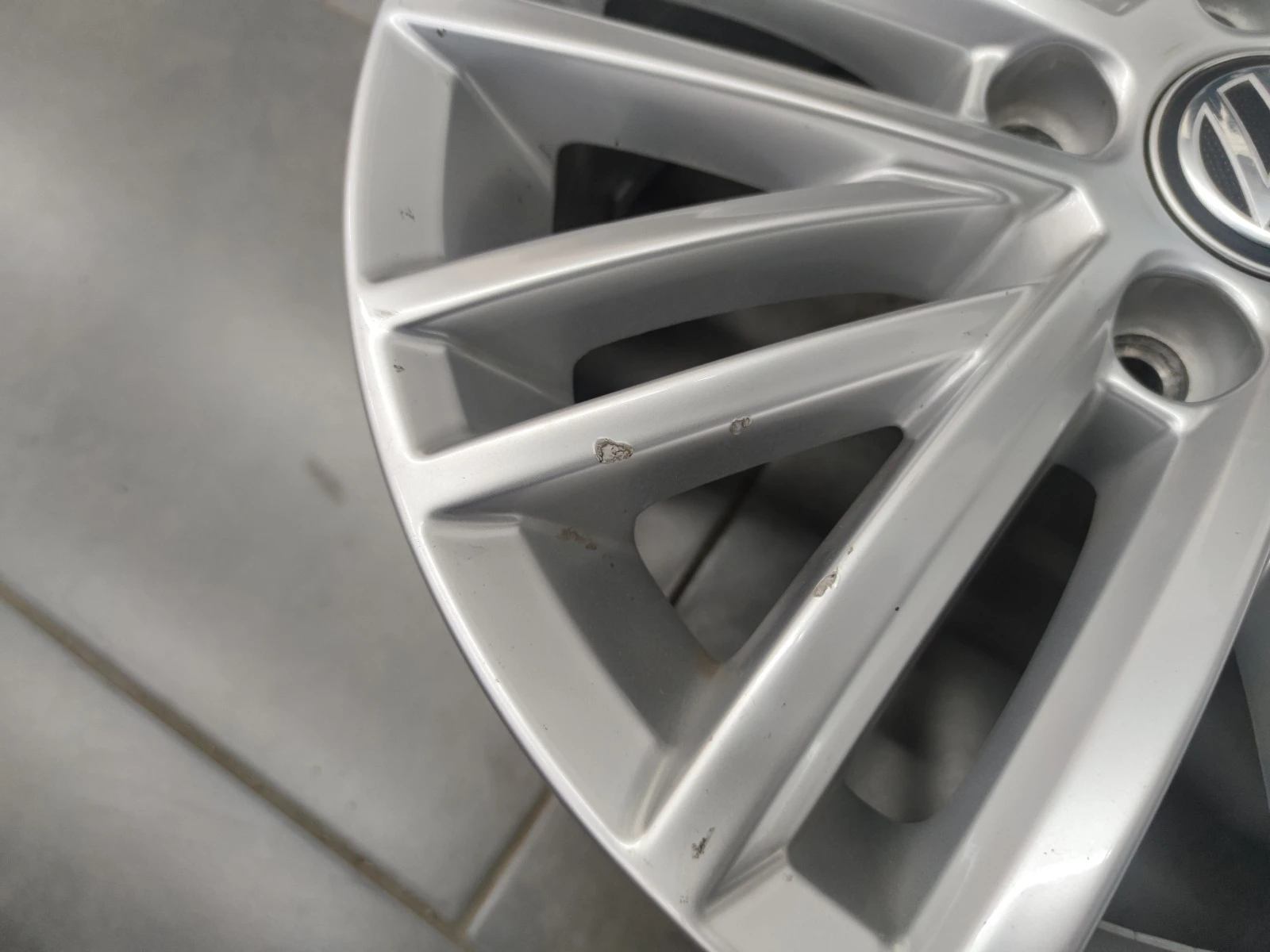   VW Golf | Mobile.bg   12