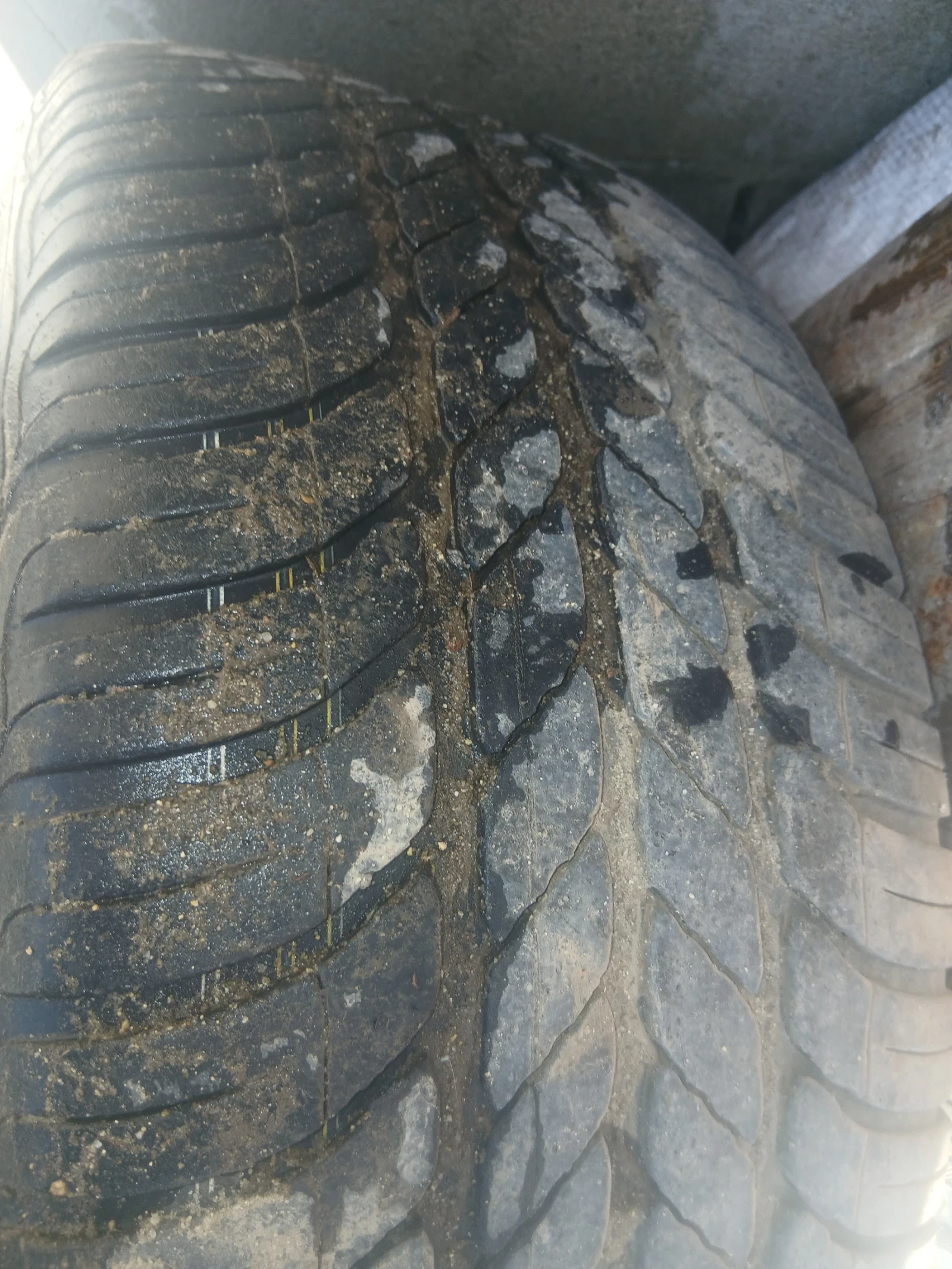 ���� � ������ 105/65R15 �� VW | Mobile.bg � ����������� 2