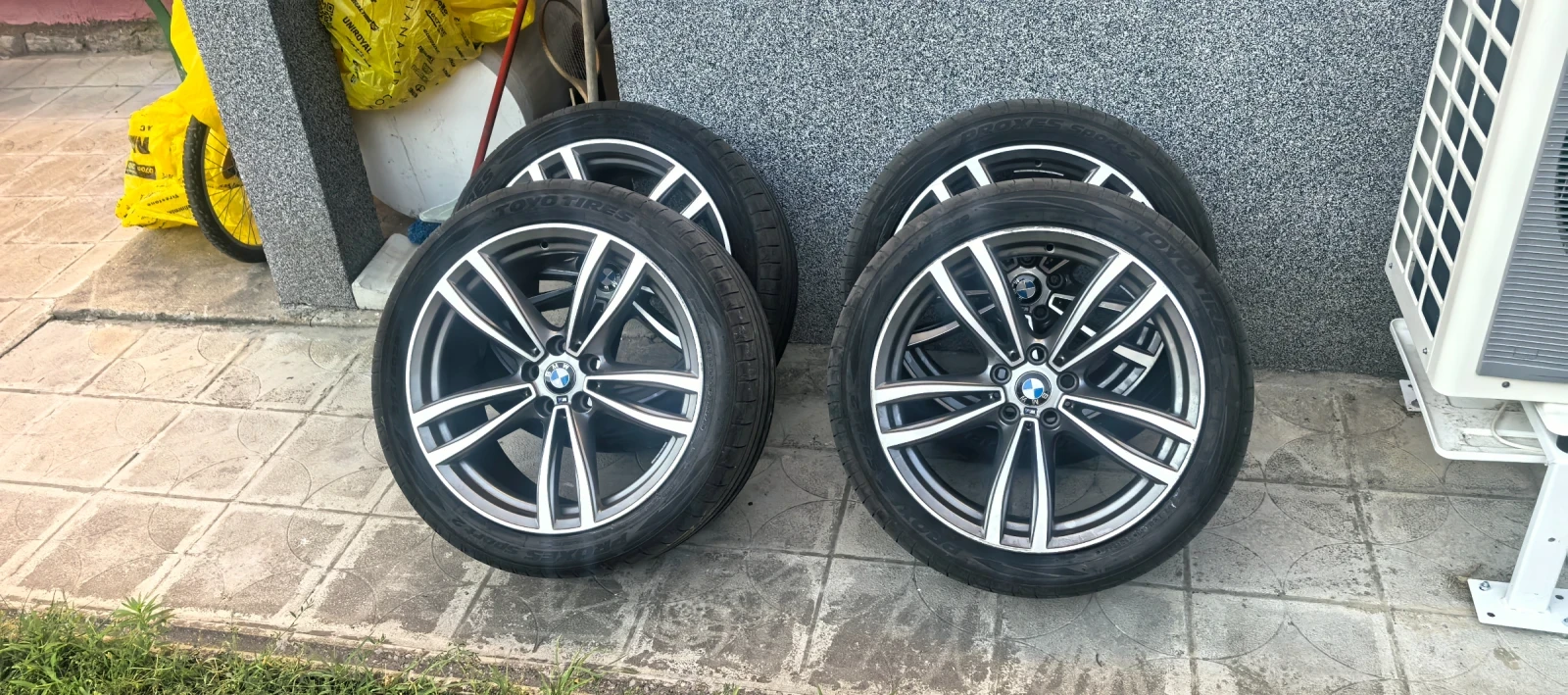 Гуми с джанти Toyo 245/45R19
