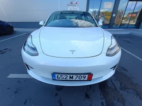 Tesla Model 3 На 12.10 в Търново може да се види , снимка 1