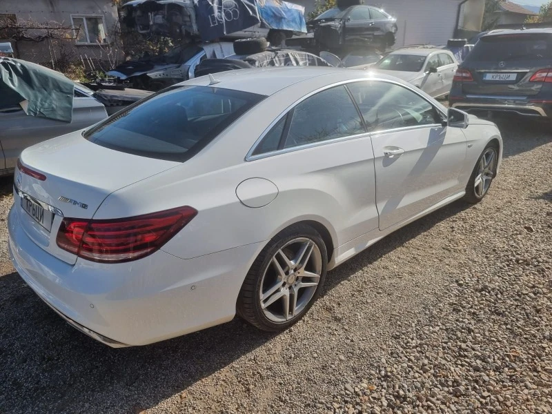 Mercedes-Benz E 220 W207 facelift AMG packet , снимка 5 - Автомобили и джипове - 38515580