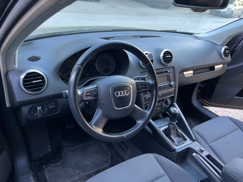 Audi A3 1.6 TDI , снимка 6 - Автомобили и джипове - 47771801