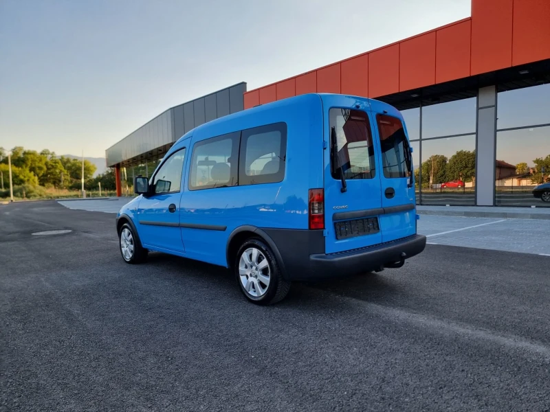 Opel Combo 1.6 Метан, снимка 4 - Автомобили и джипове - 46879039