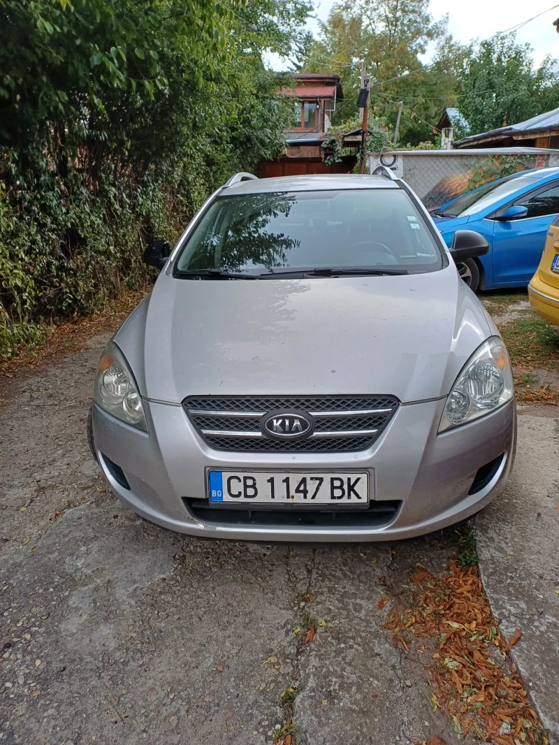 Kia Ceed 1.6 газ, снимка 9 - Автомобили и джипове - 47655453