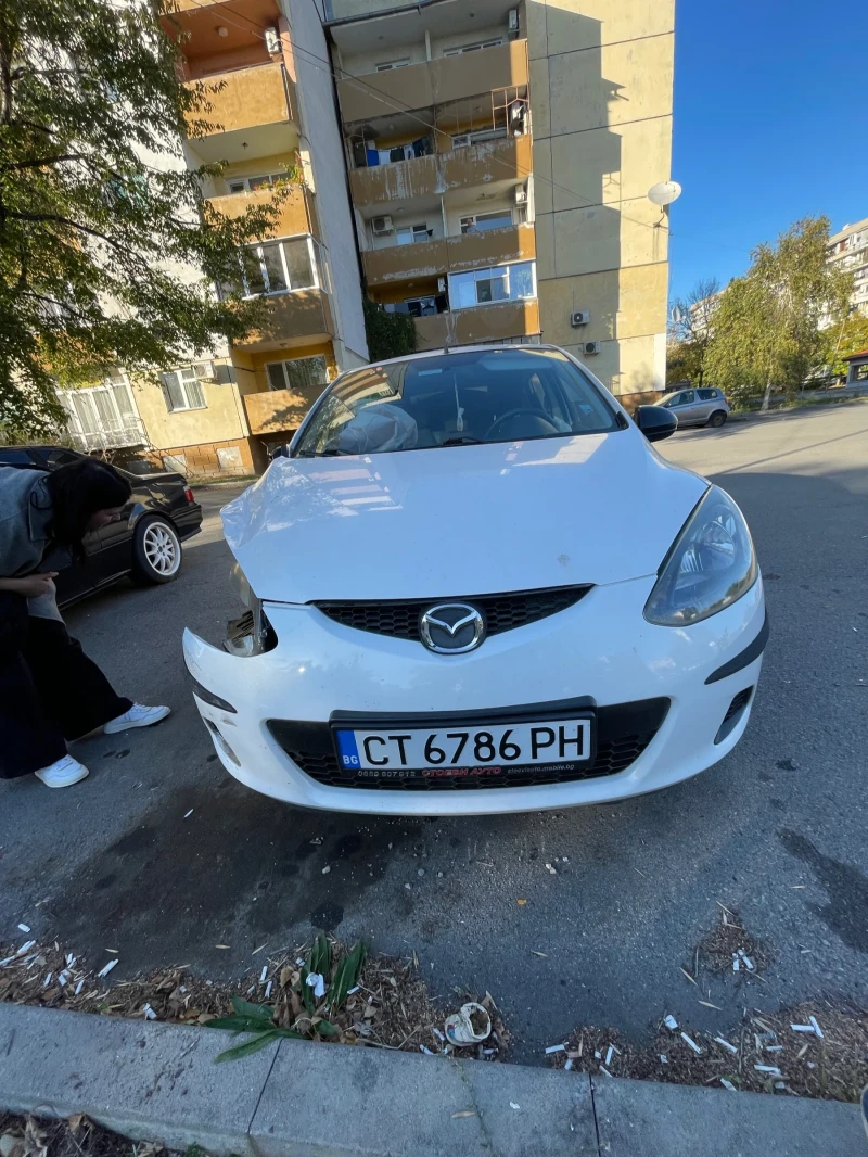 Mazda 2 1.3 , снимка 6 - Автомобили и джипове - 47682255