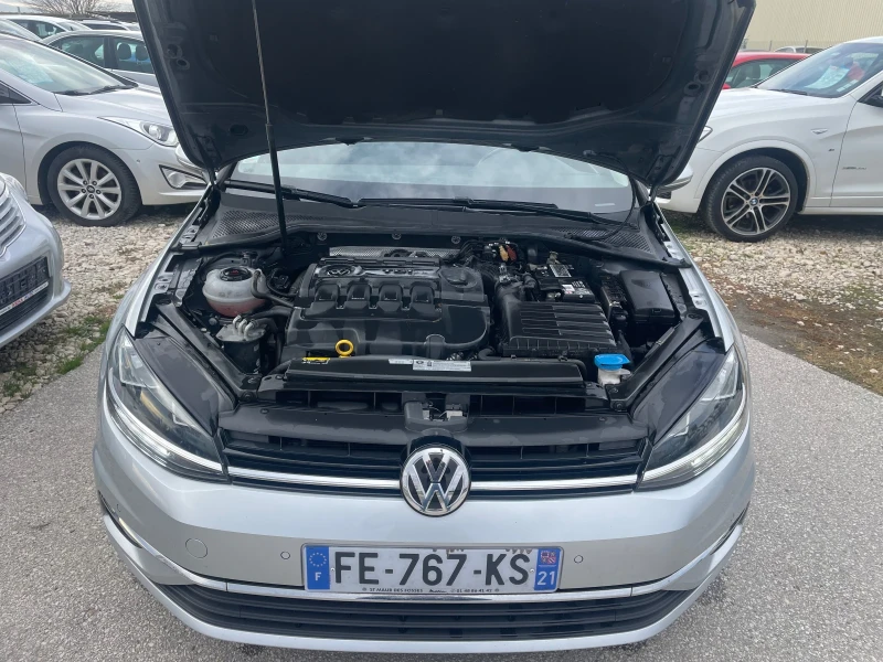 VW Golf 1.6 TDi Comfort line, снимка 14 - Автомобили и джипове - 48075842