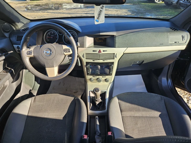 Opel Astra 1.9 CDTI 150к.с., снимка 12 - Автомобили и джипове - 48495332