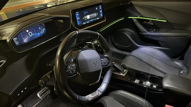 Peugeot 2008 GT line Гаранция, снимка 9 - Автомобили и джипове - 51658350