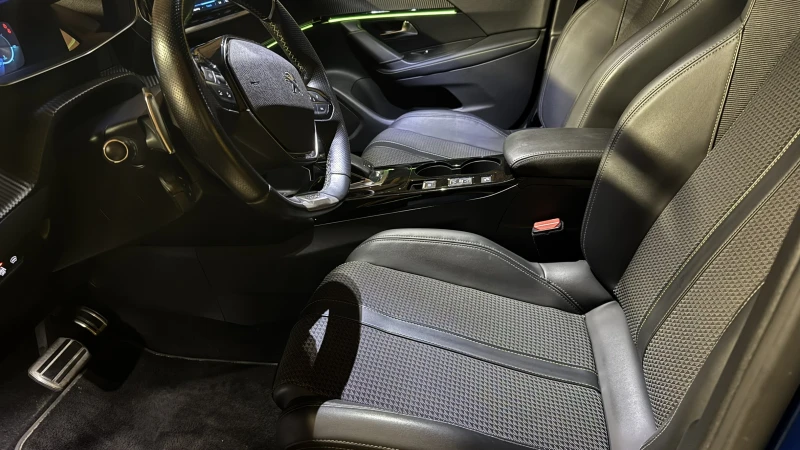 Peugeot 2008 GT line Гаранция, снимка 7 - Автомобили и джипове - 51658350