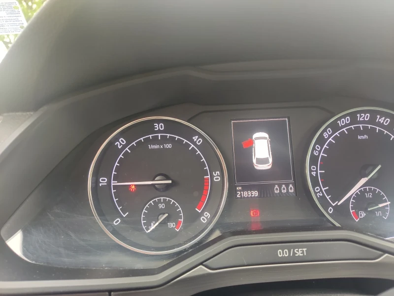 Skoda Superb Business edition , снимка 10 - Автомобили и джипове - 52419483