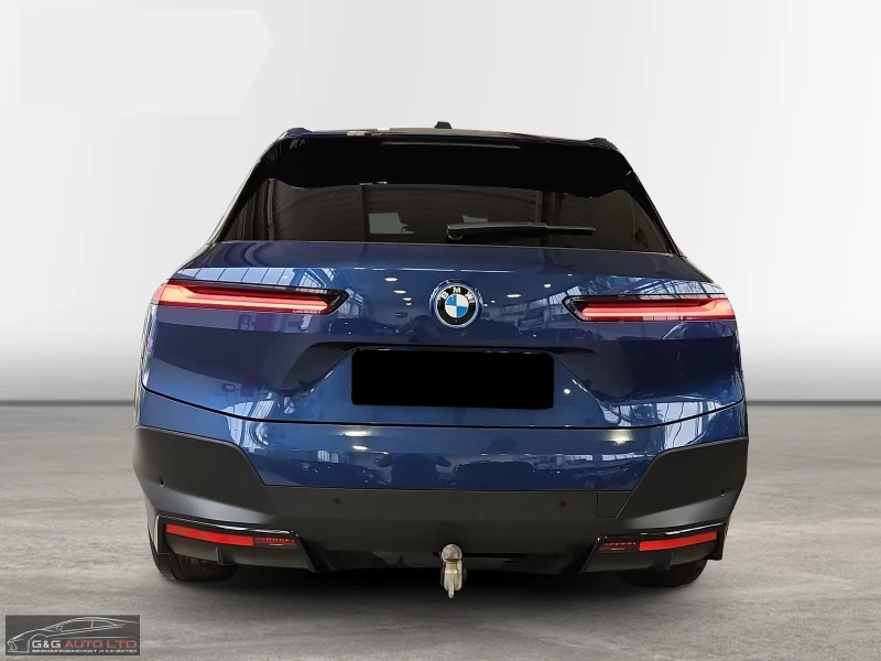 BMW iX xDrive50/523HP/LASER/CAM/HUD/B&W/MEMO/AHK/476g, снимка 6 - Автомобили и джипове - 52154866