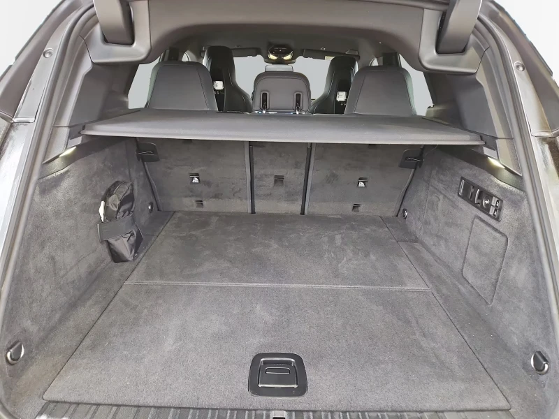 BMW iX xDrive50/523HP/LASER/CAM/HUD/B&W/MEMO/AHK/476g, снимка 15 - Автомобили и джипове - 52154866