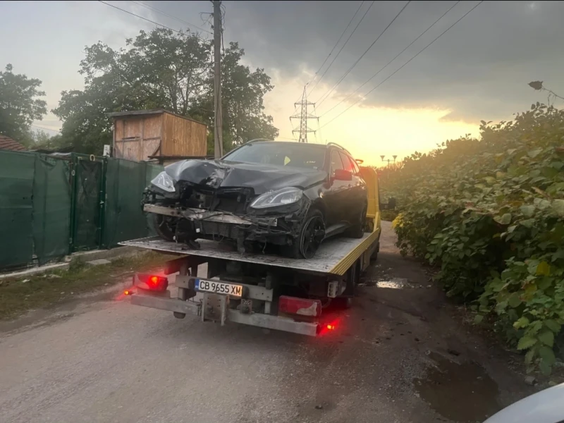 Mercedes-Benz E 200 Bluetec, снимка 4 - Автомобили и джипове - 52734080